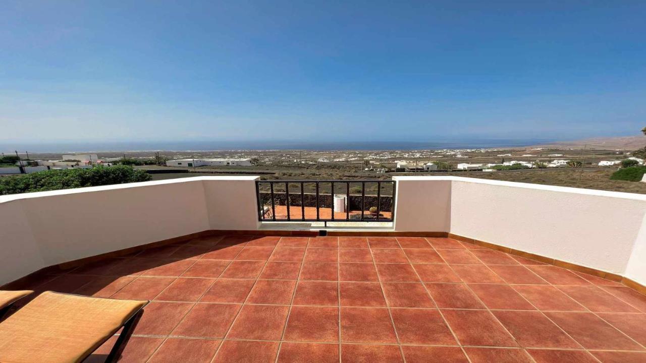 Preciosa Casa Cristian Y Maria Con Piscina Privada Villa Tias Exterior photo
